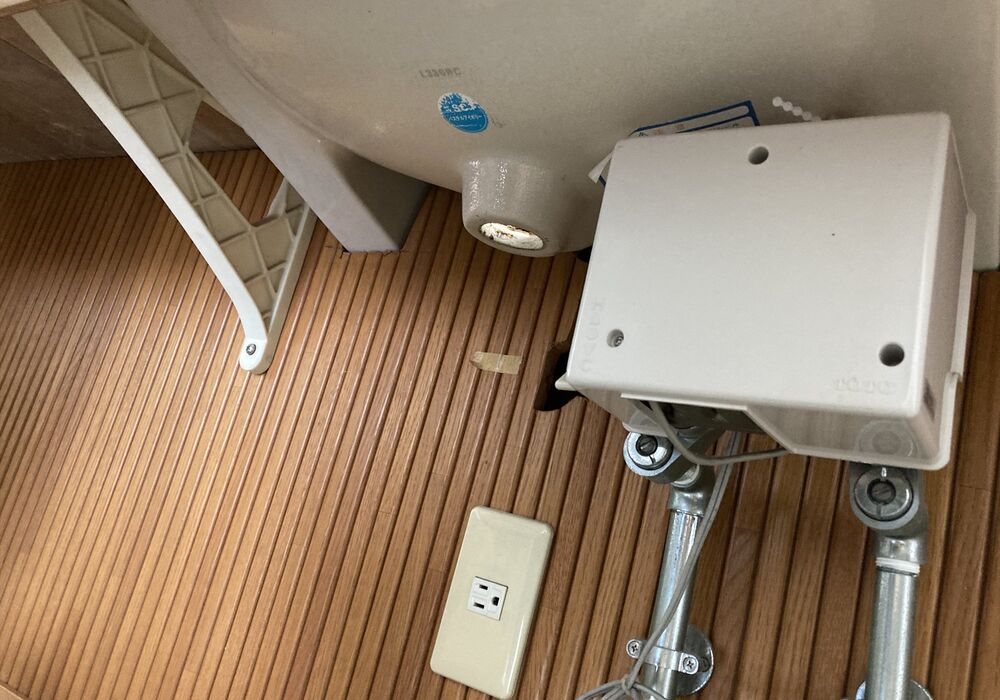 配管取り替え中