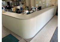 受付カウンター
