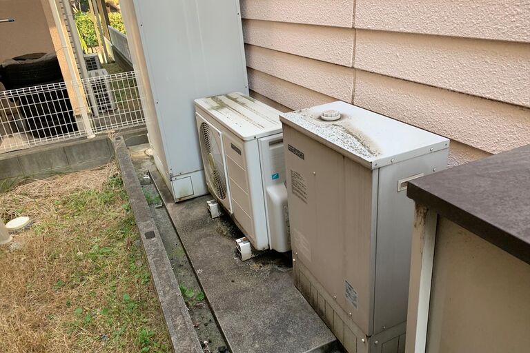 床暖付きエコキュート施工前