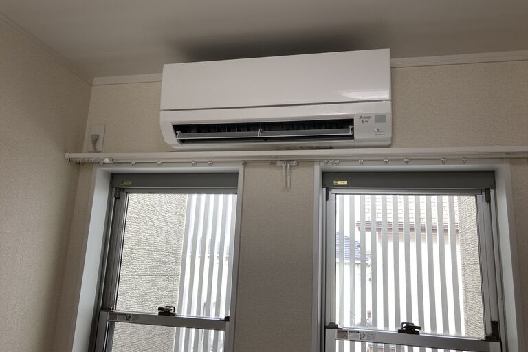 ルームエアコン室内機施工後