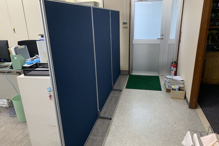 パーテーション取替工事後